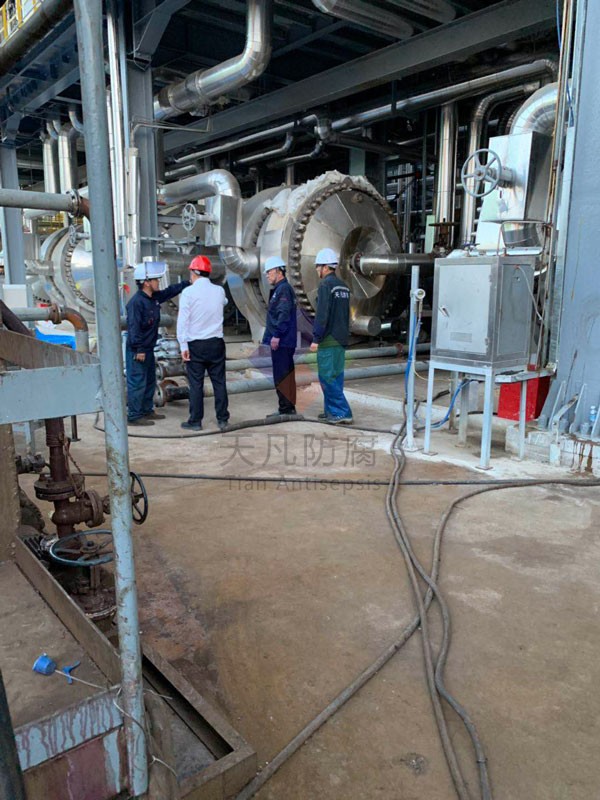 6月1日恒力石化板式换热器化学清洗除油焦垢试验性清洗取得突破性成功